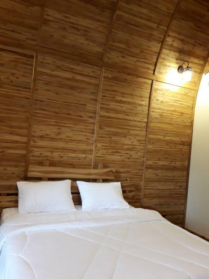Cherdin Home Buriram Exterior foto
